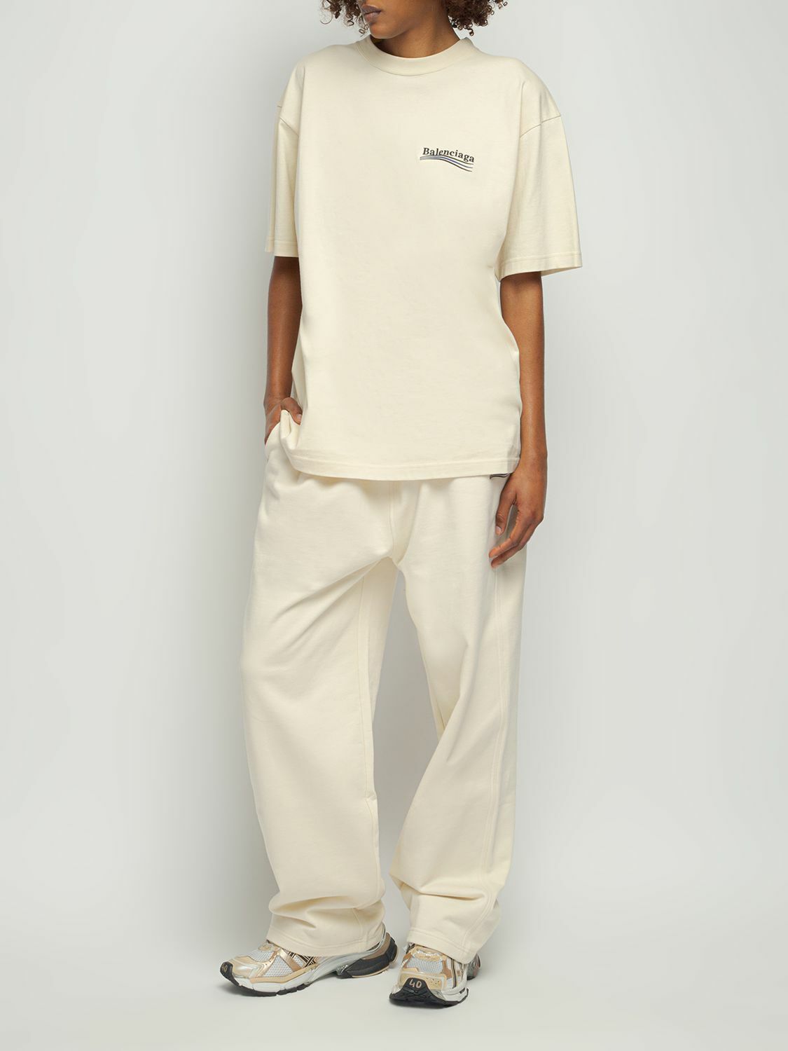 【関税＆送料込み】Balenciaga Over T-Shirt Political Campai Balenciaga Political Campaign T-Shirt Large Fit | The Summit