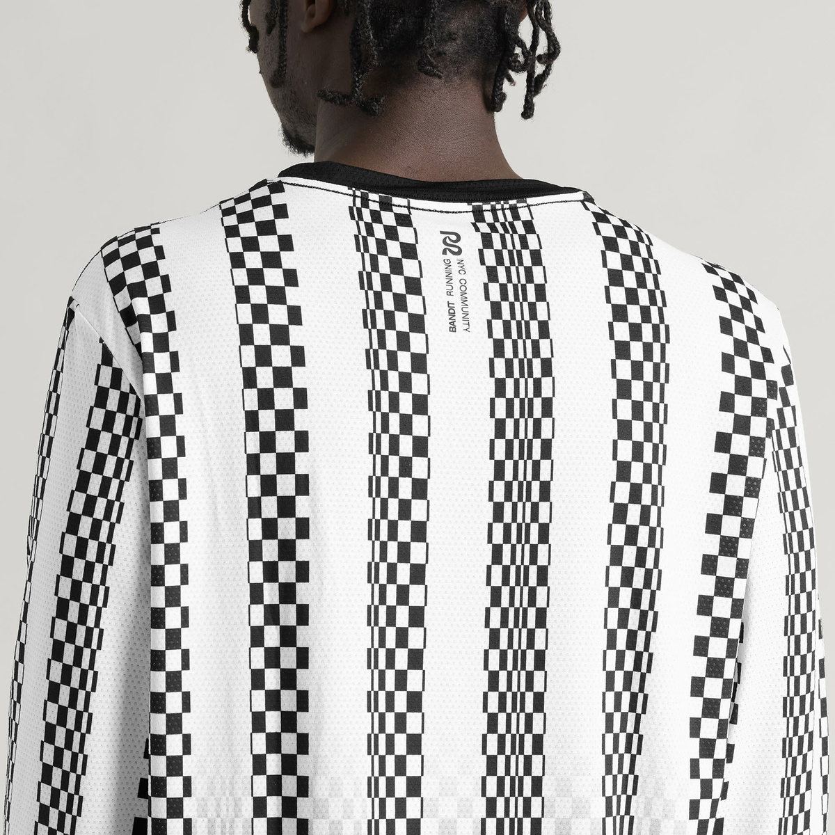 Bandit Men's Micromesh™ Long Sleeve Performance T-Shirt in Checkerboard Stripe - Stone White