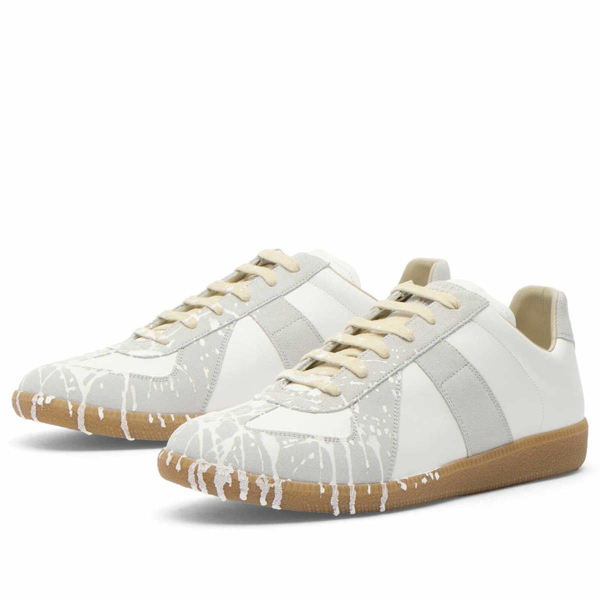 Maison Margiela Men's Replica Sneaker in White/Off White