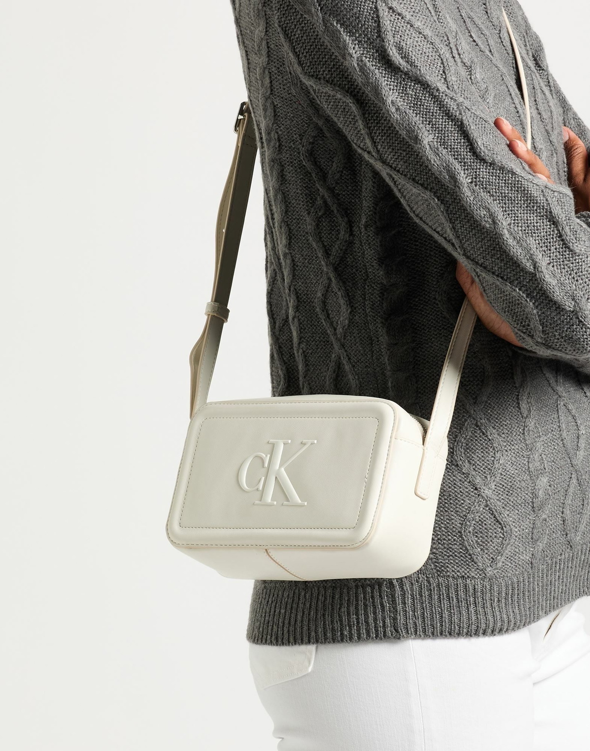 Calvin Klein Womens Cross-body bag in Off white