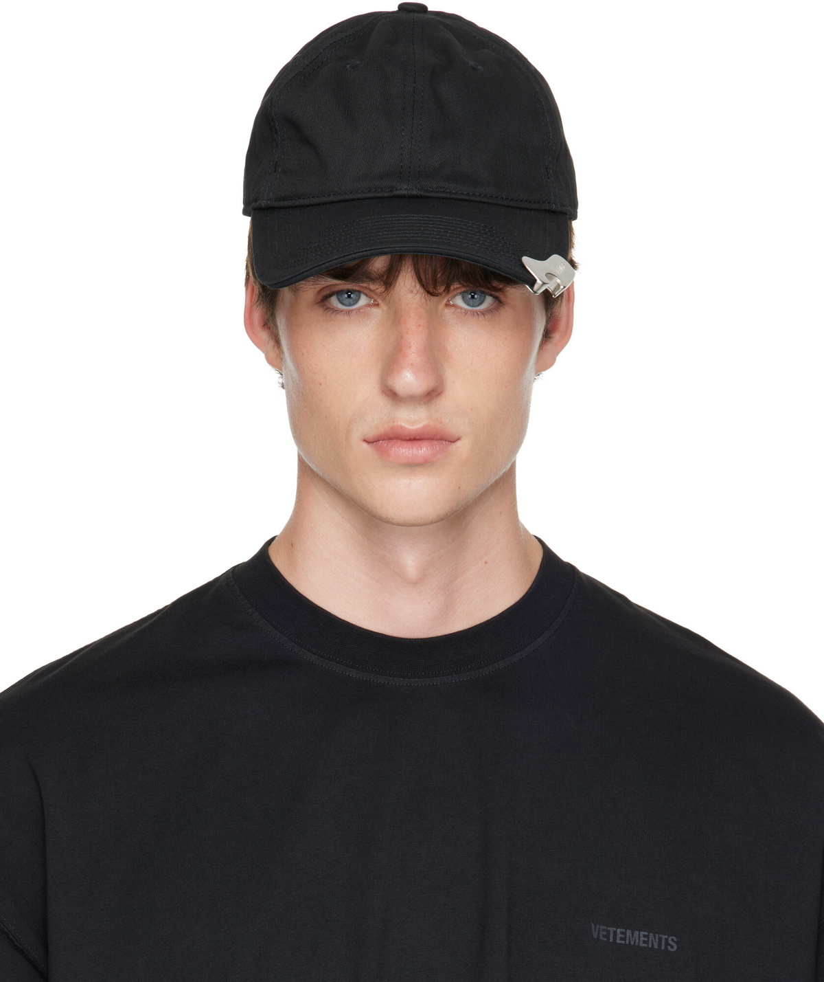 VETEMENTS Black Oval Logo Cap Vetements