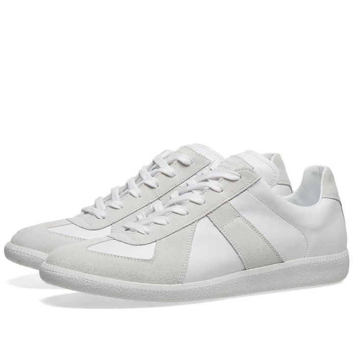 Photo: Maison Margiela 22 Tonal Replica Sneaker White