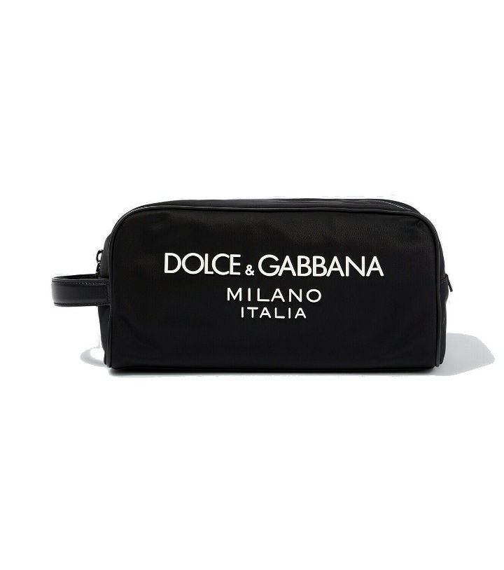 Photo: Dolce&Gabbana Logo toiletry bag
