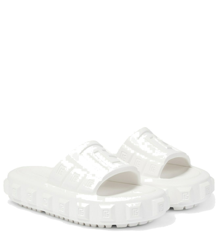 Photo: Balmain - Ari slides