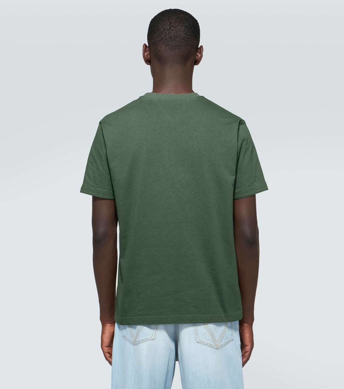 Tシャツ・カットソー BOTTEGA VENETA Men T-shirt Green 754683V39G0 3099 Bottega Veneta Man Green Cotton T-shirt | ModeSens