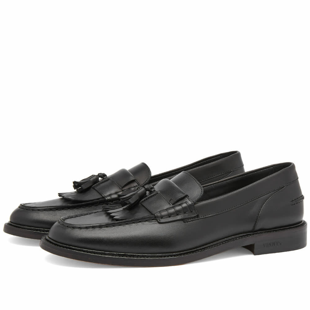 Vinnys Men's VINNY's Yuppee Tassel Loafer in Black Crust Leather VINNYs