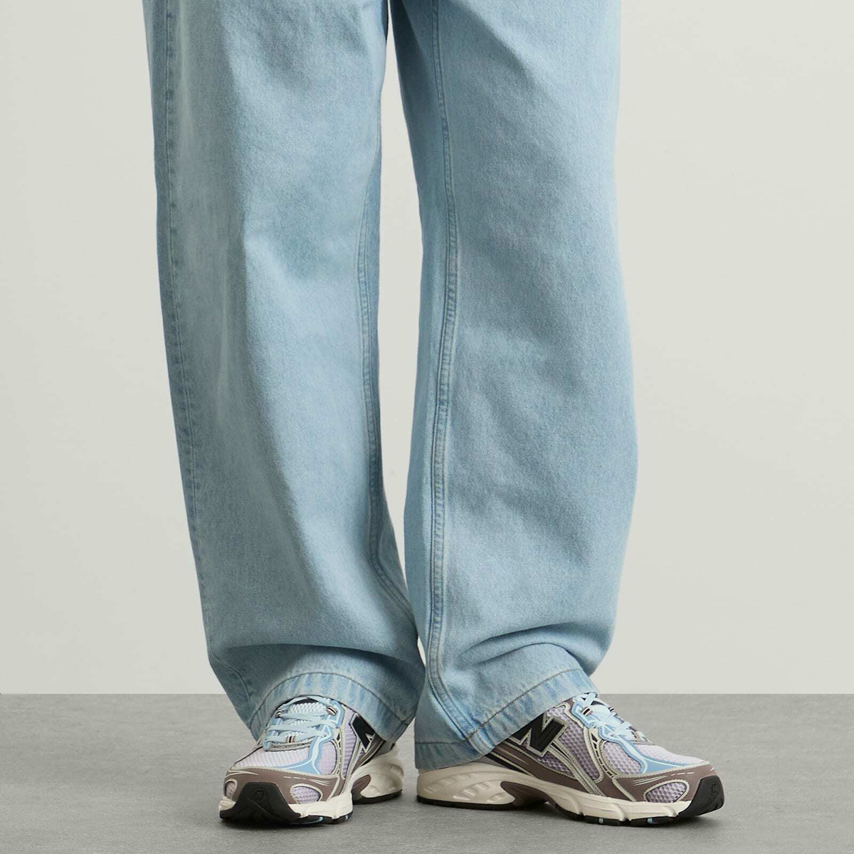New Balance 740 Sneaker in Sea Salt