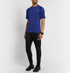 Nike Training - Pro AeroAdapt Dri-FIT T-Shirt - Blue