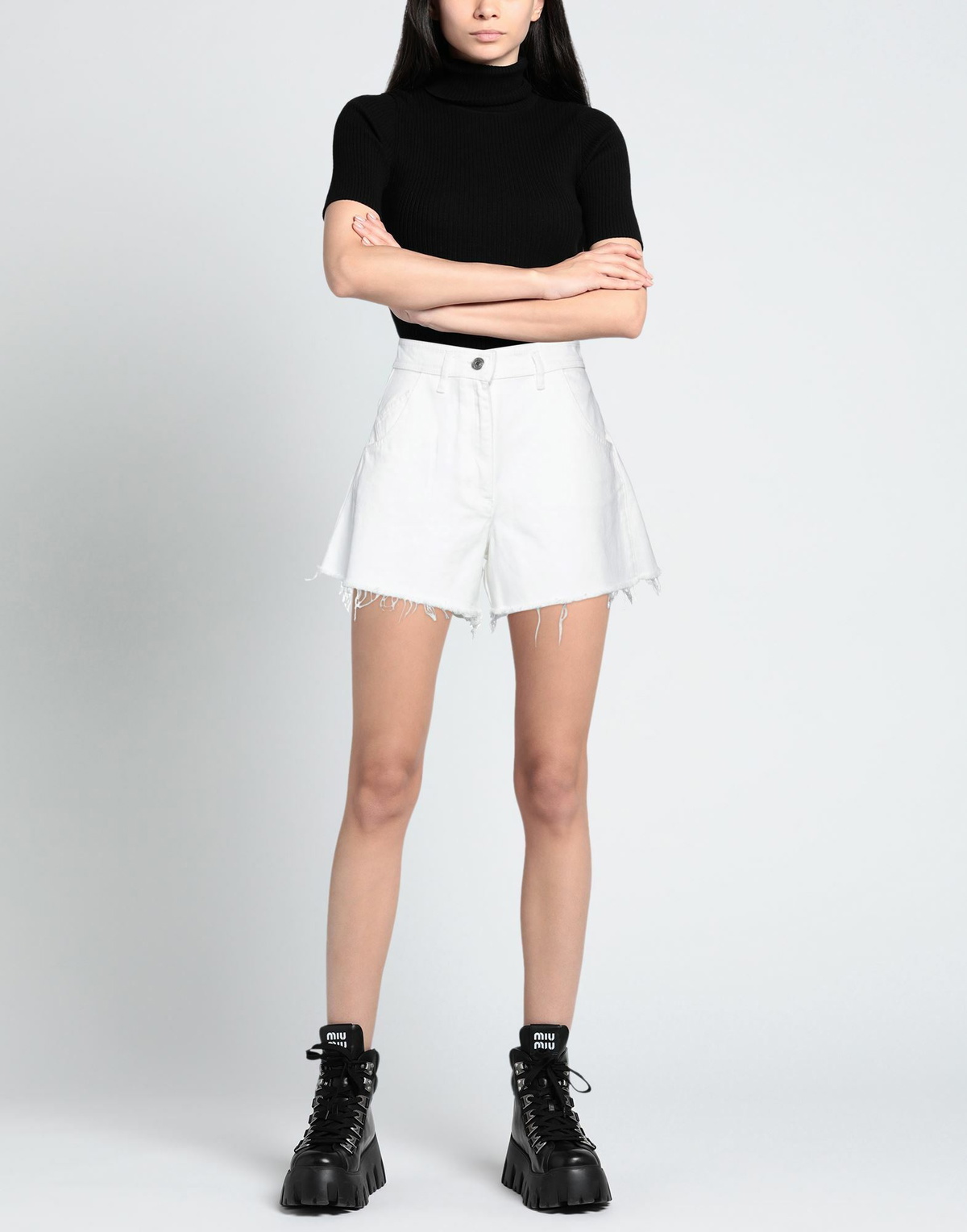 Maje Womens Denim shorts in White