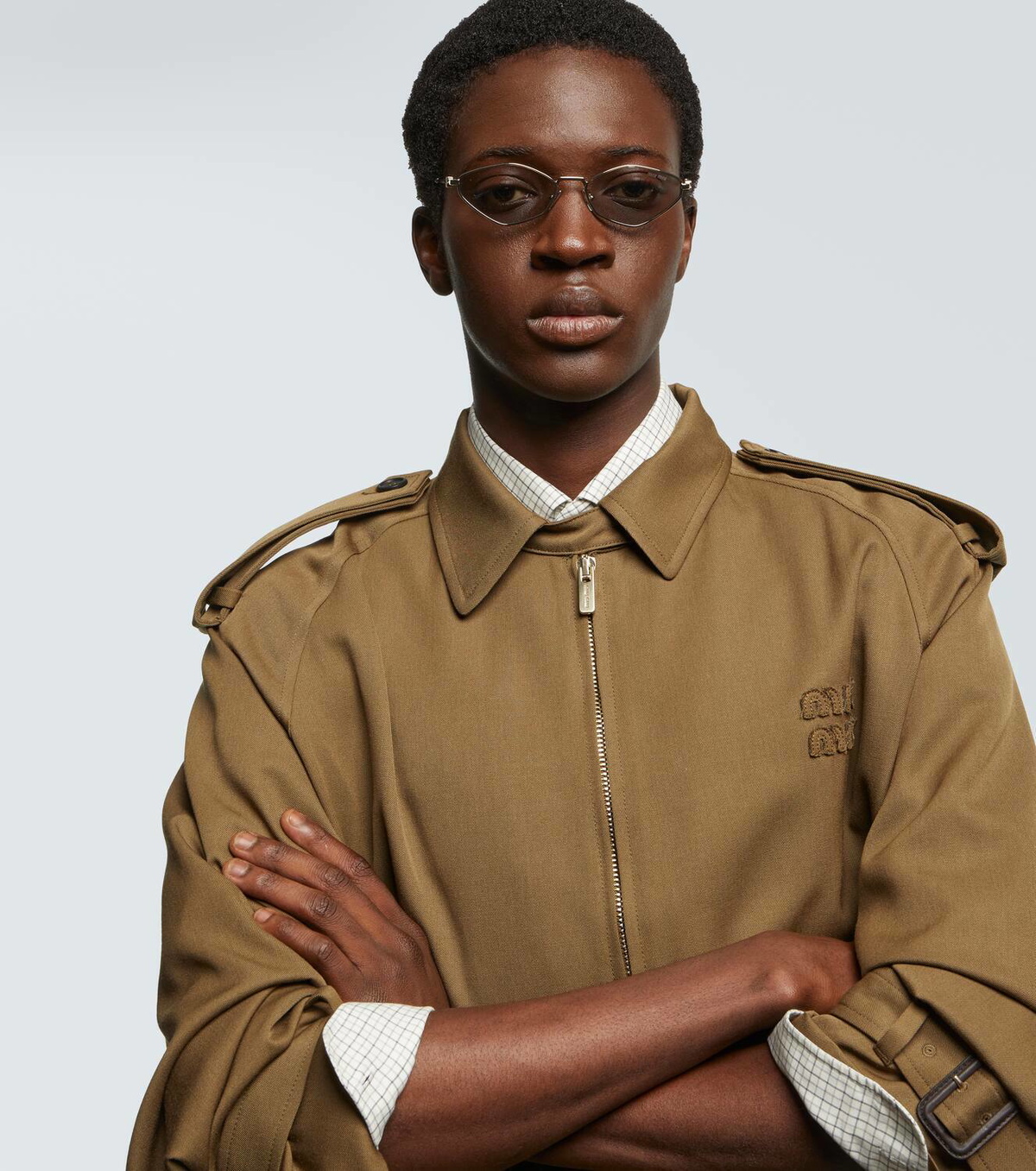 Miu Miu Miu Regard oval sunglasses
