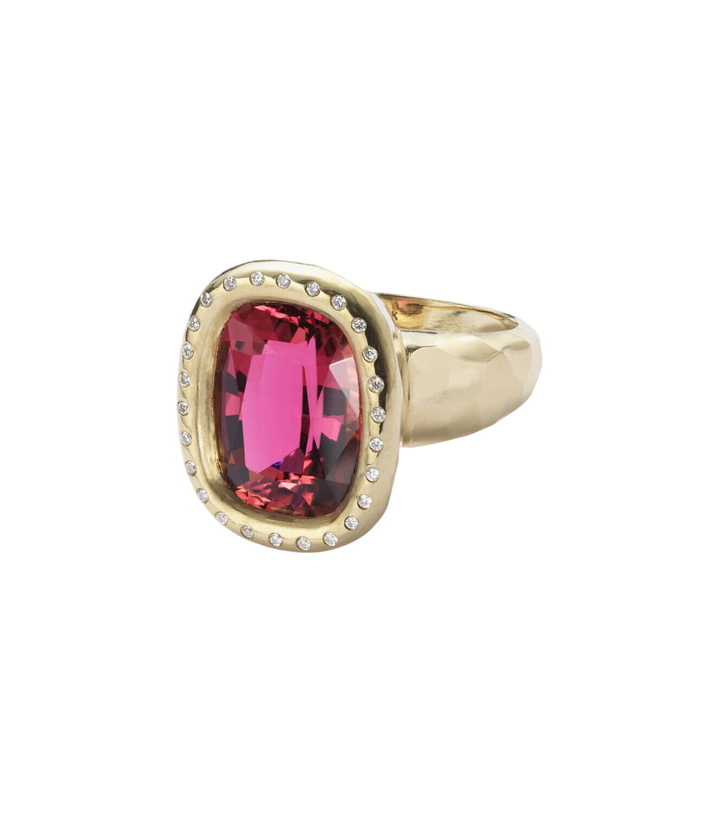 Photo: Octavia Elizabeth Mirage 18kt gold ring with rubellite and diamonds