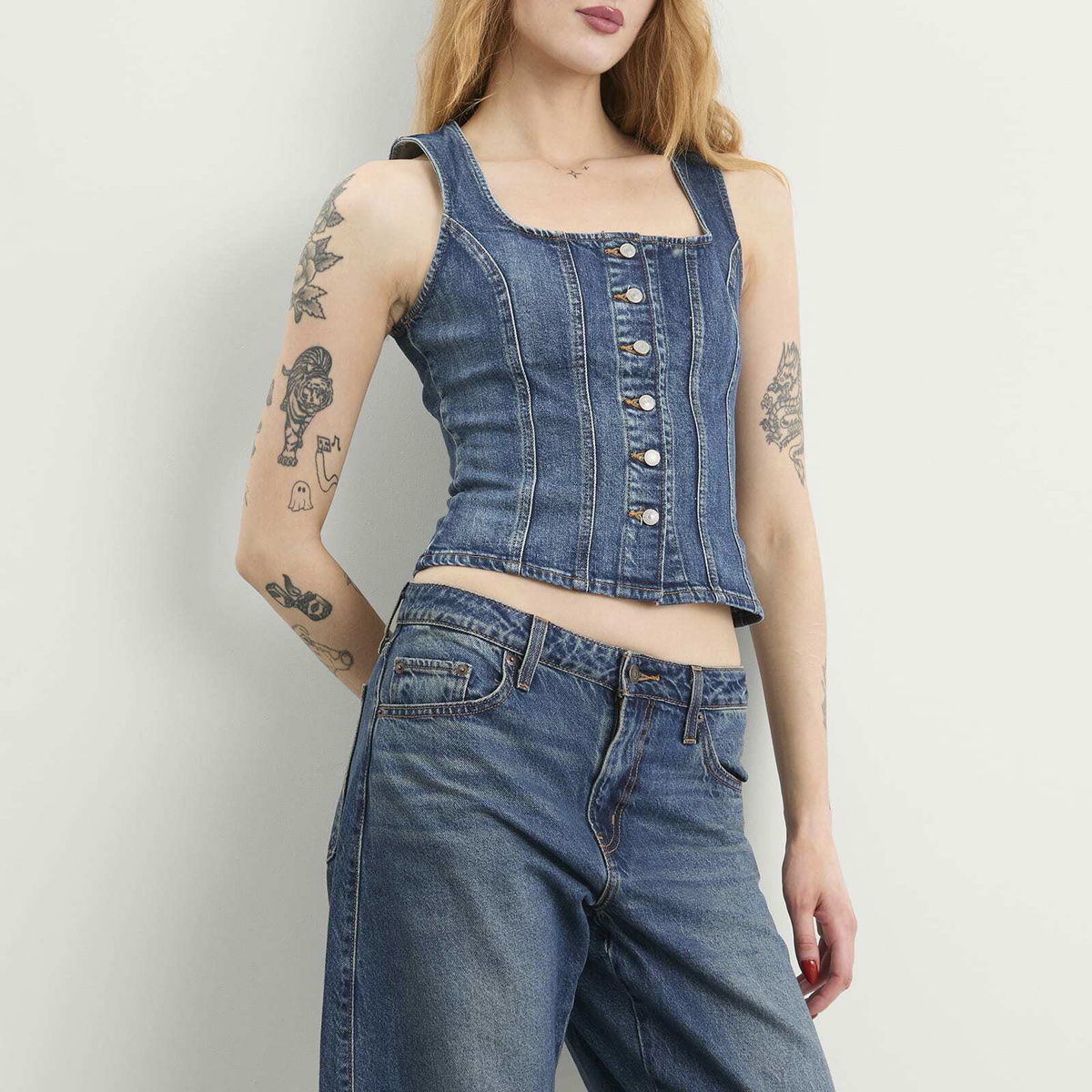 Levi's Women's Sculpted Top in As Seen On Tv