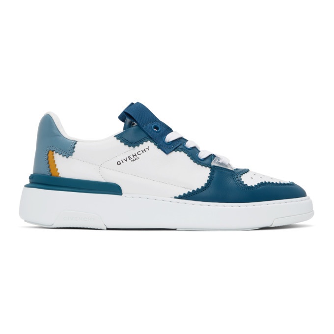 Photo: Givenchy Blue and White Three-Toned Wing Low Sneakers