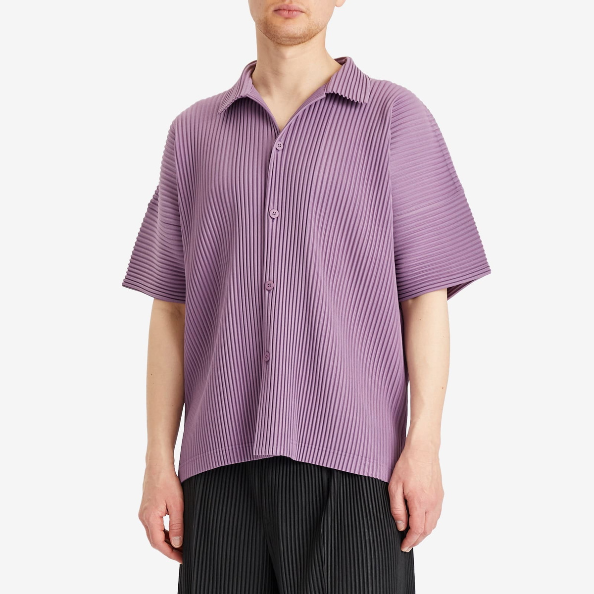 Homme Plissé Issey Miyake Men's Pleated Vacation Shirt in Viola