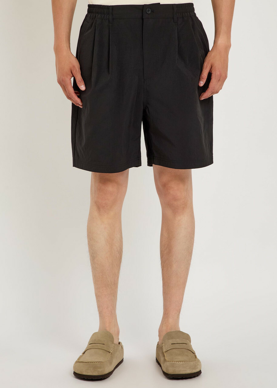 Picante Pleated Shell Shorts Black