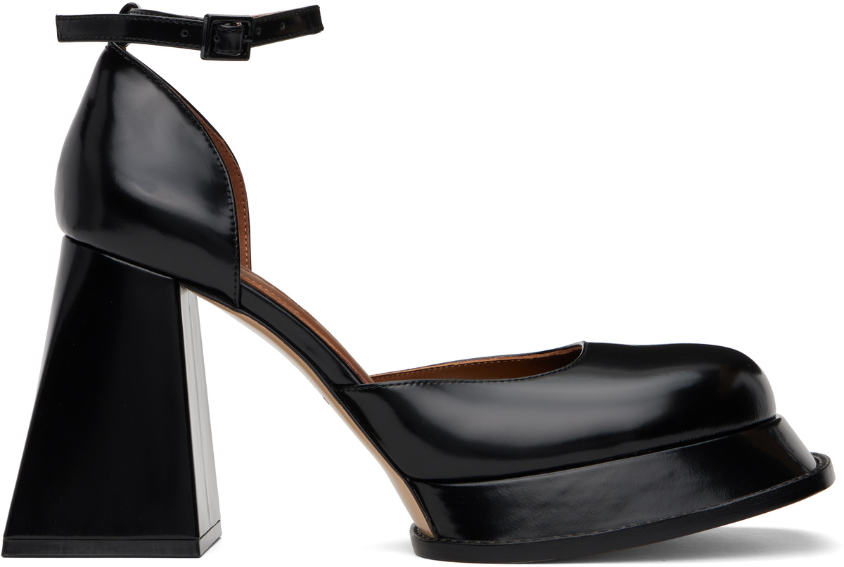 SHUSHU/TONG Black Round Toe Strap Heel Shushu/Tong