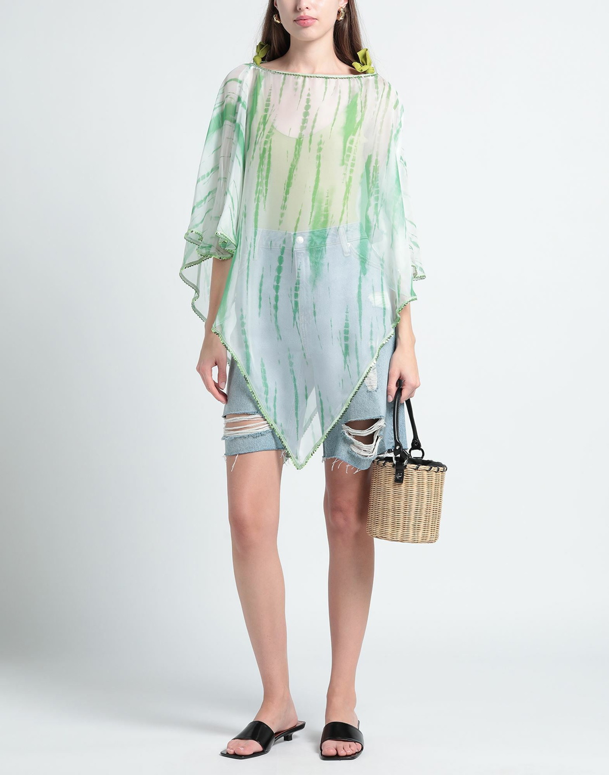 Jijil Womens Cape in Green