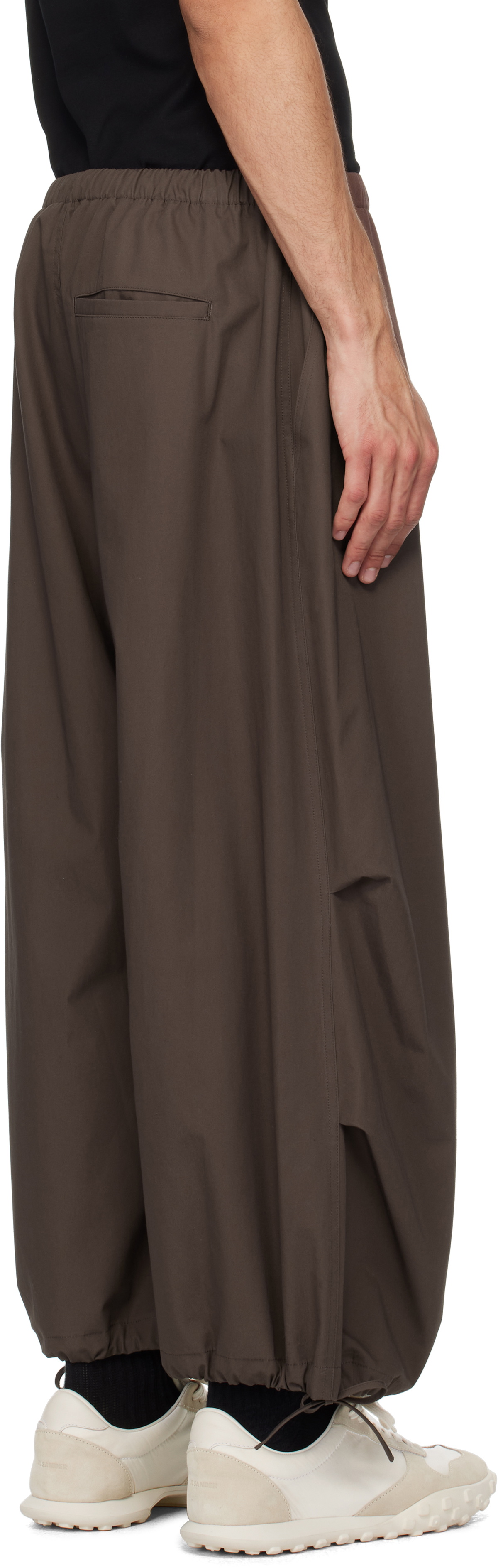 AMOMENTO Burgundy Drawstring Capri Trousers