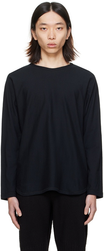Photo: HOMME PLISSÉ ISSEY MIYAKE Black Release-T 1 Long Sleeve T-Shirt