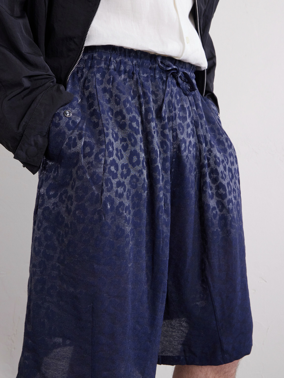 Needles - H.D. Straight-Leg Leopard-Jacquard Drawstring Shorts - Blue