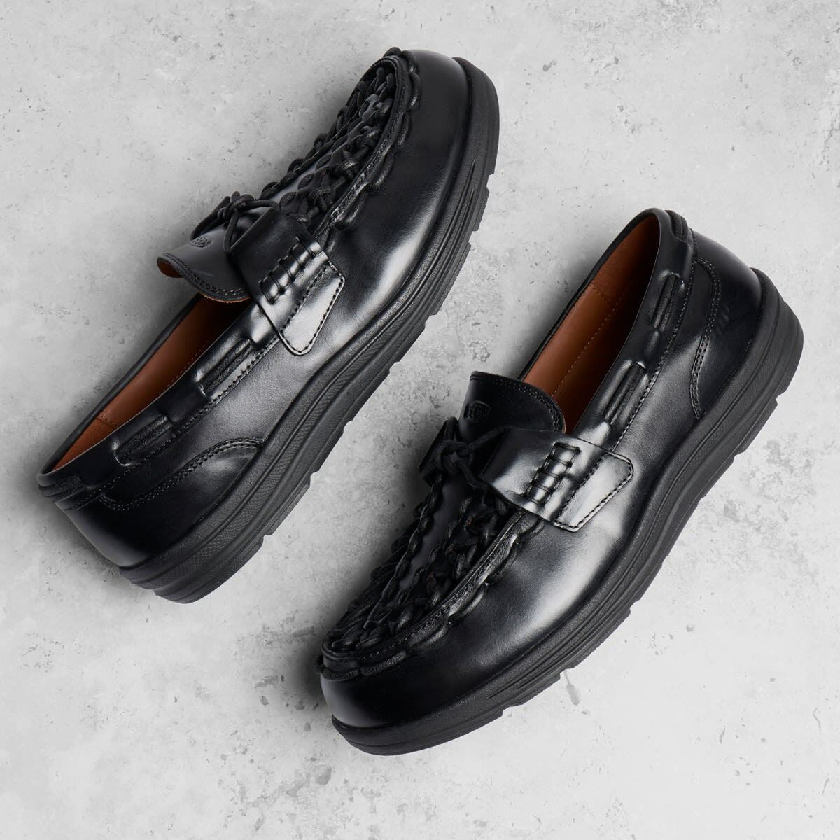 Keen Women's Uneek Loafer in Nocturnal Black