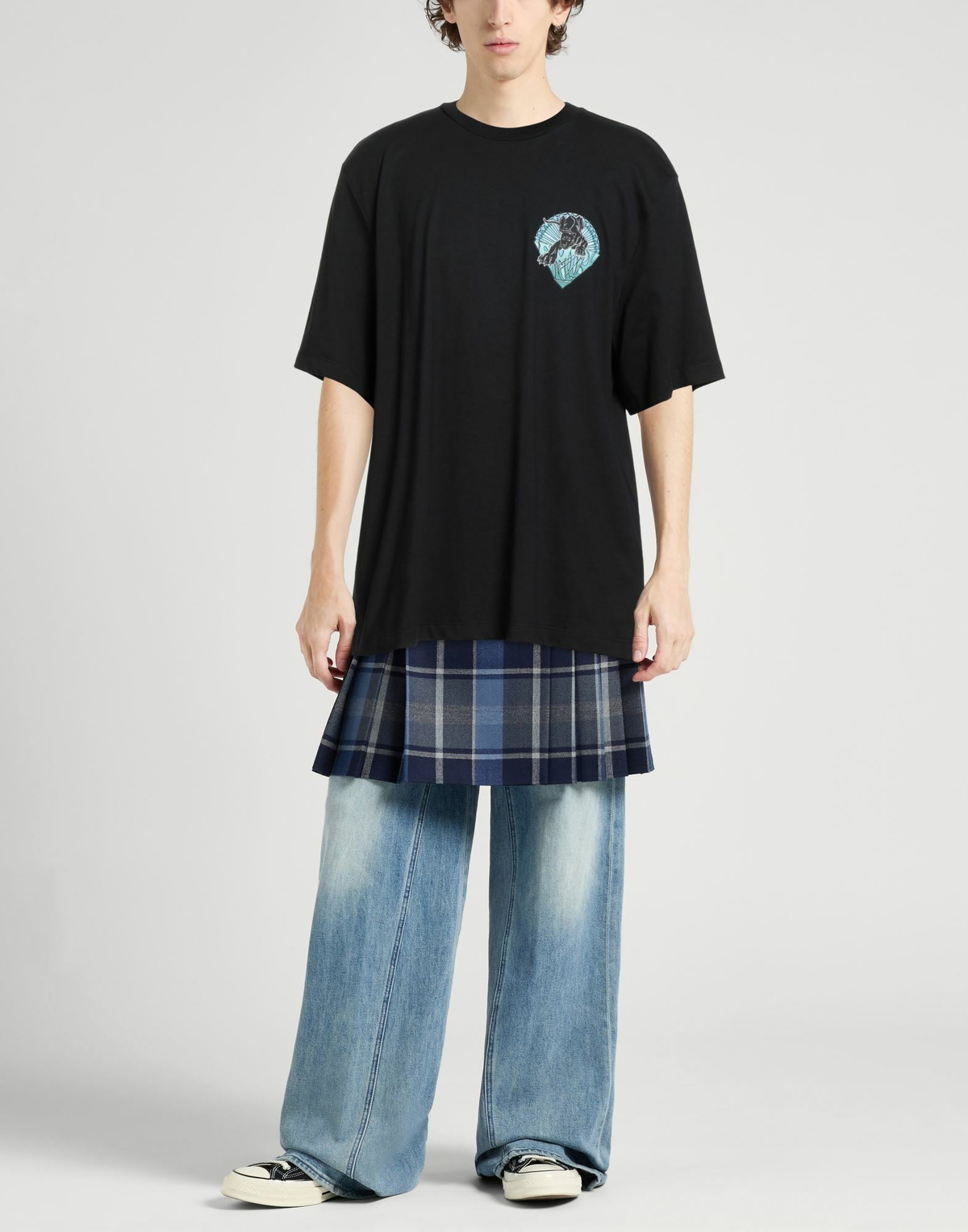 Amiri Mens T-shirt in Black
