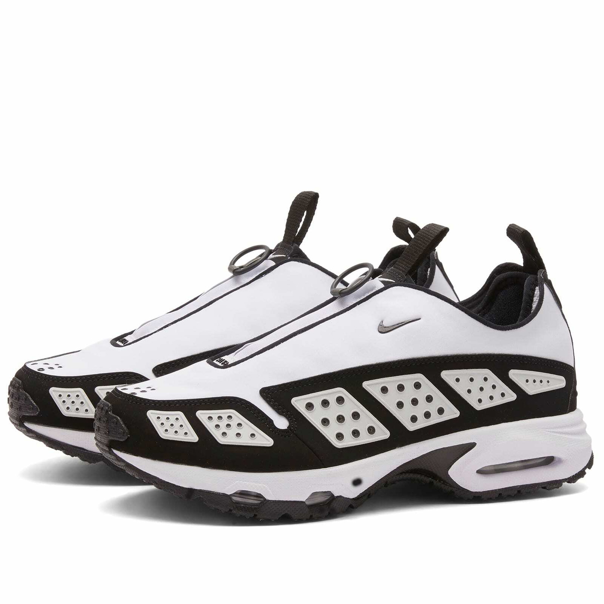 Nike Air Max SNDR W Sneaker in White/Black