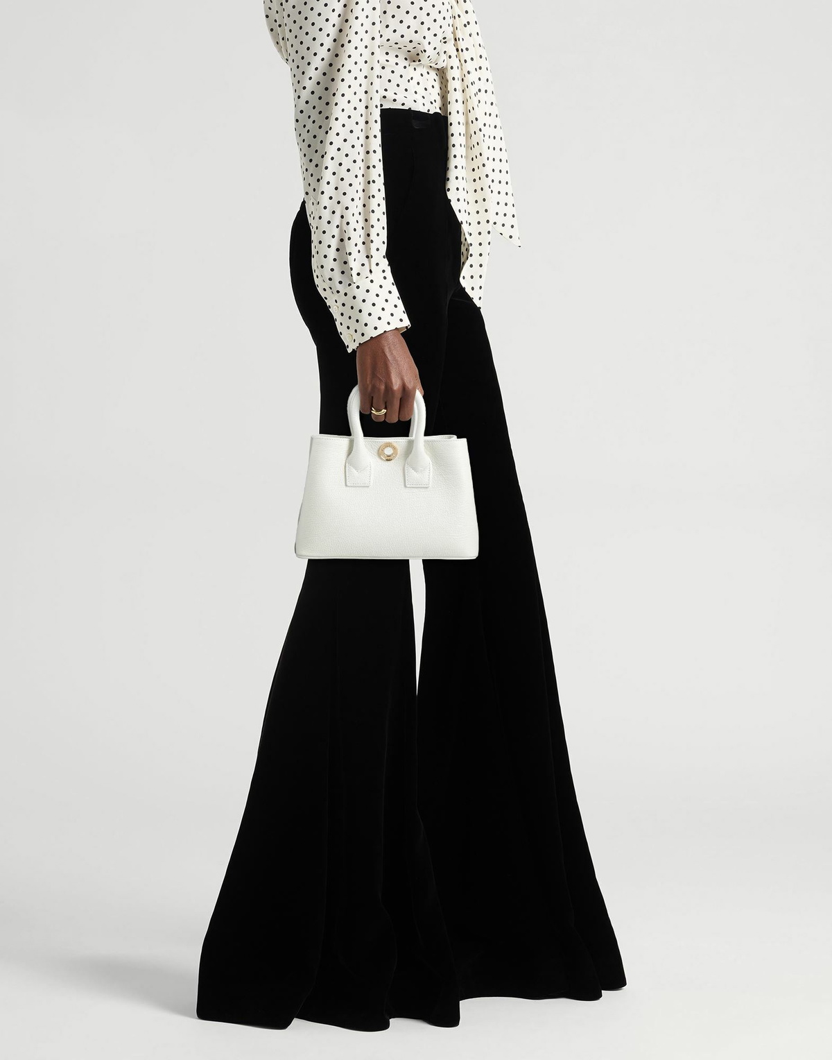 Burberry Womens Handbag in White