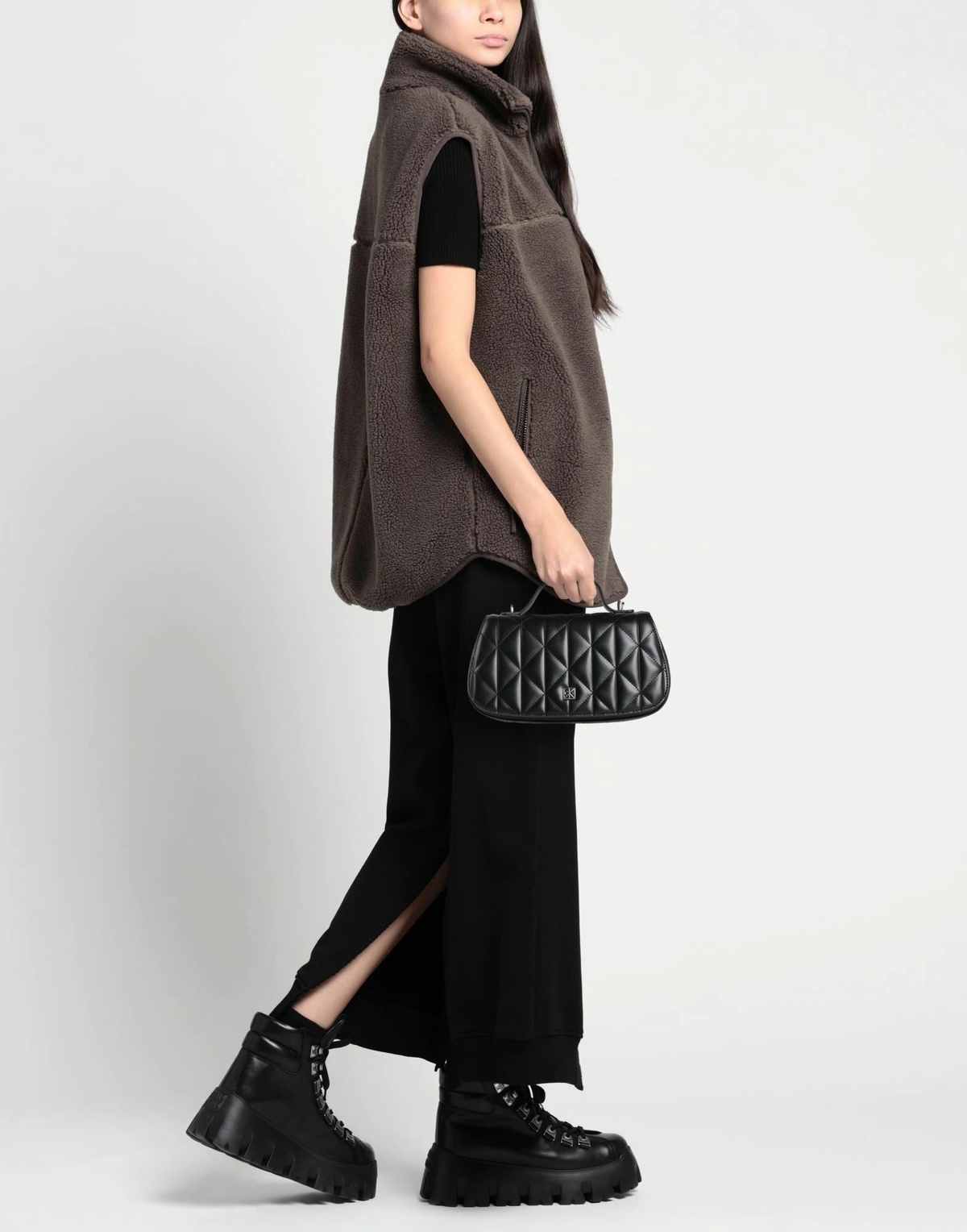 Calvin Klein Womens Handbag in Black