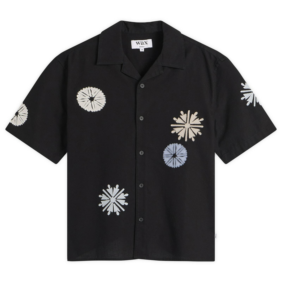 Wax London Men's Didcot Round Applique Vacation Shirt in Black/Multi