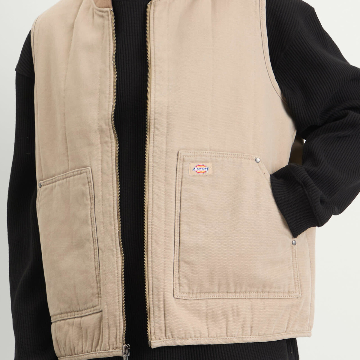 Dickies Men's Quilted Canvas Vest in Desert Sand