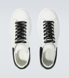Alexander McQueen - Oversized leather sneakers