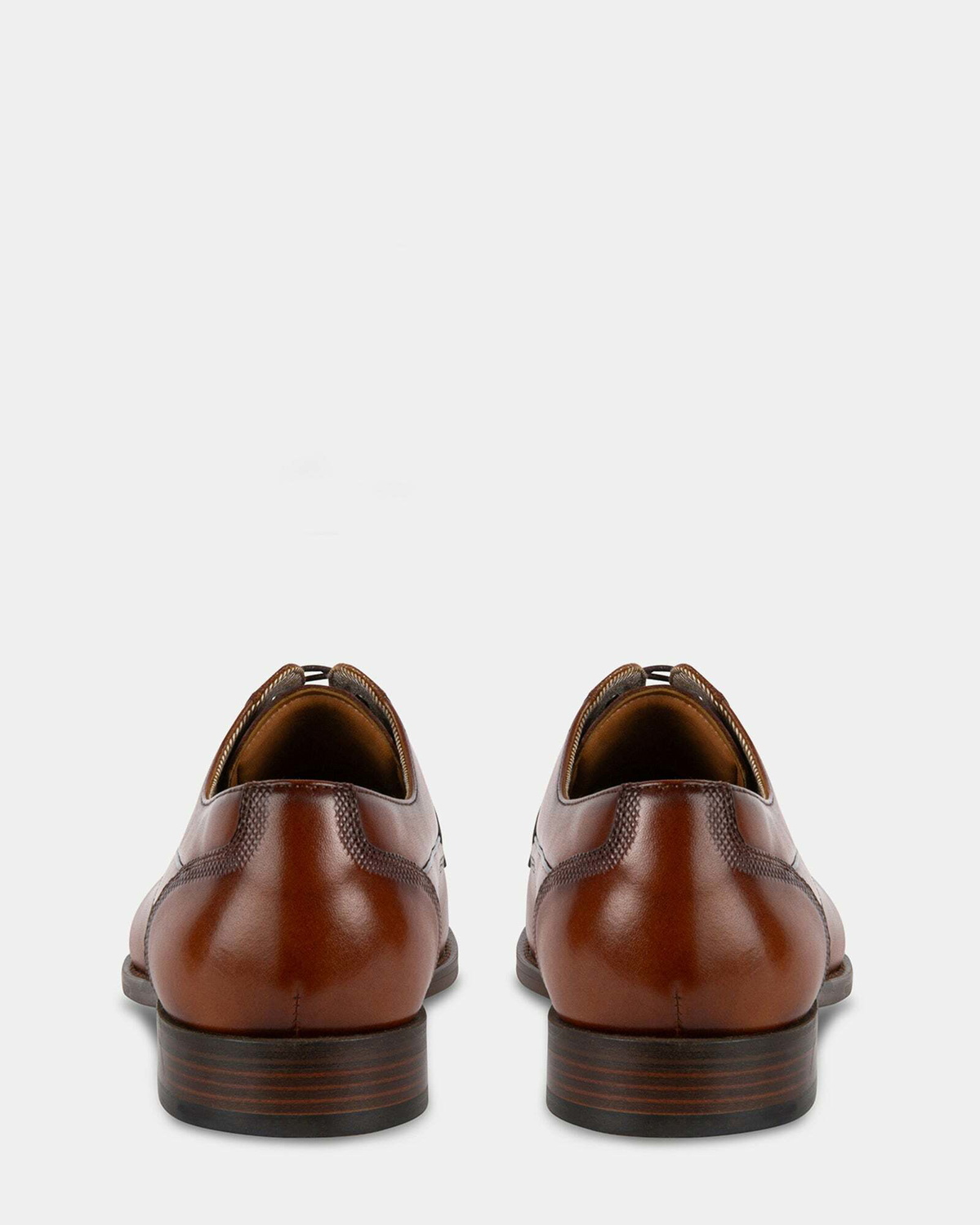 Steve Madden Geraldo Dress Shoes in Tan