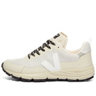 Veja Womens Women's Dekkan Sneakers in Natural/White