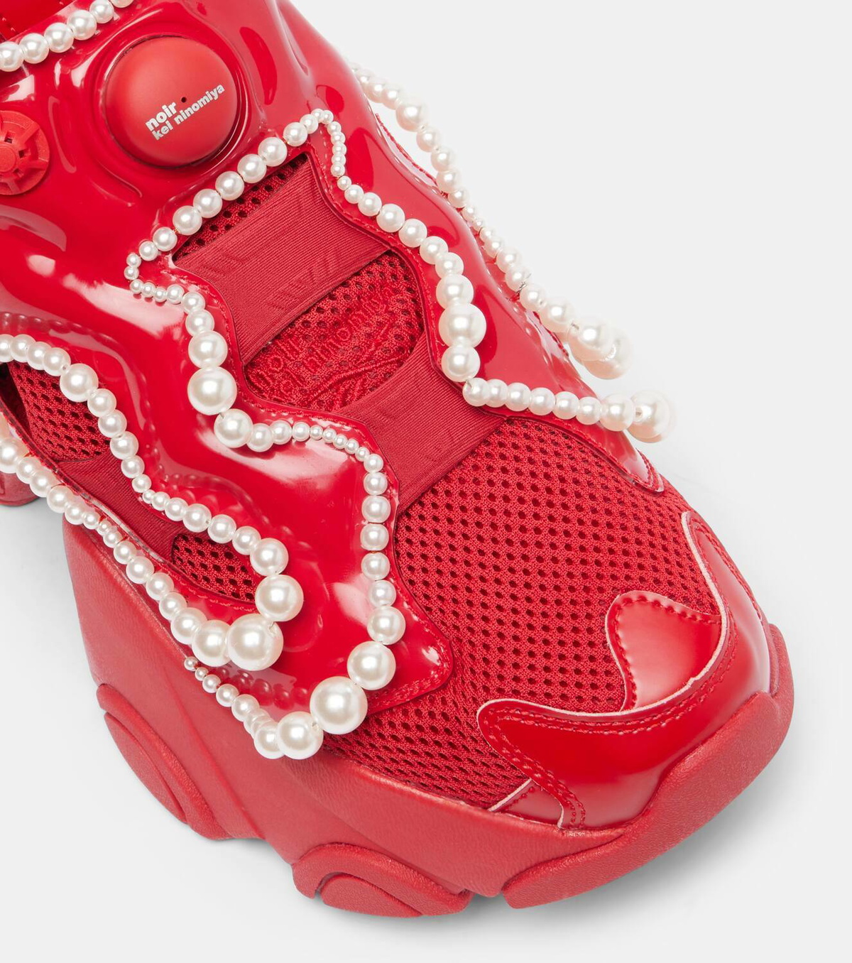 Noir Kei Ninomiya x Reebok embellished platform sneakers
