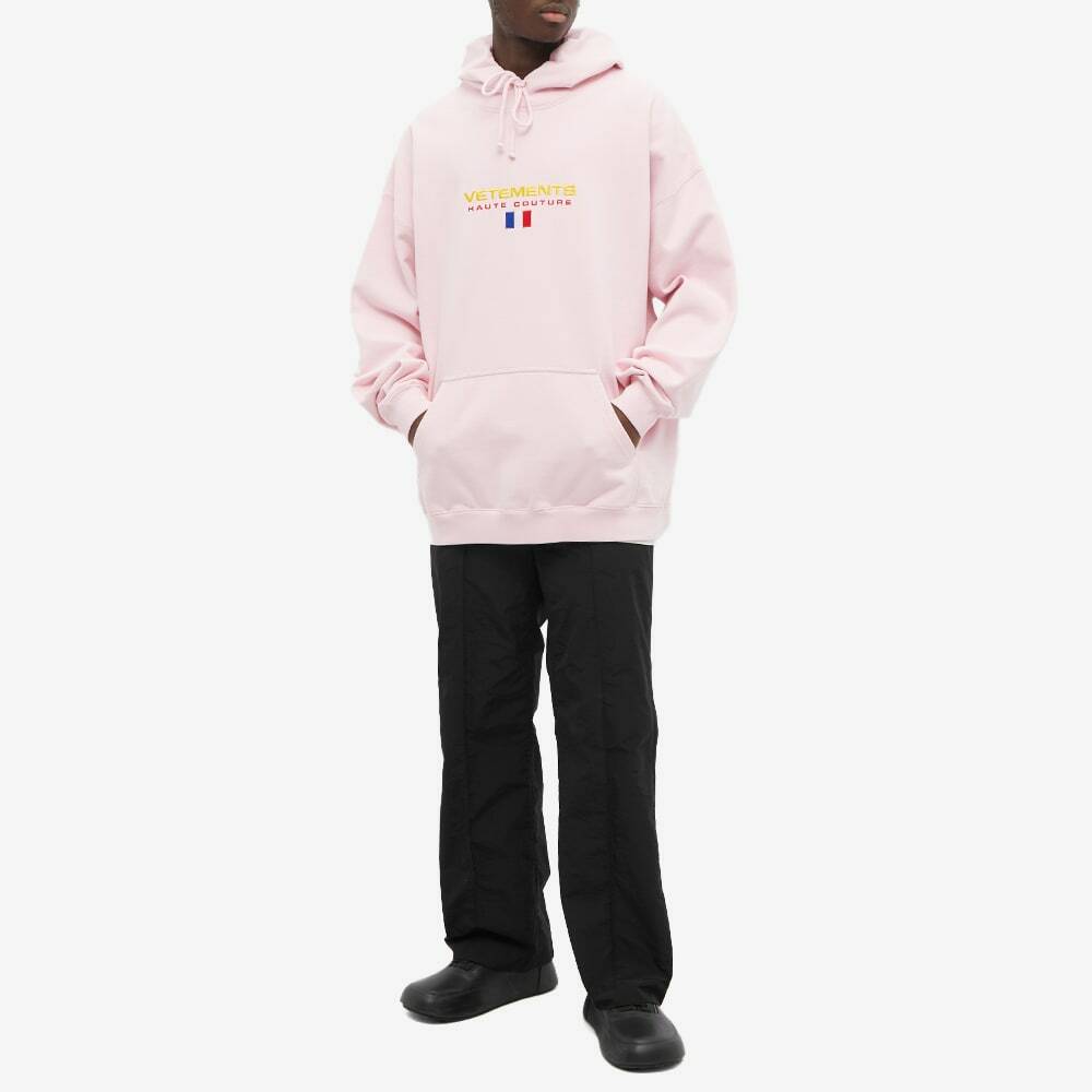VETEMENTS Men's Haute Couture Logo Popover Hoody in Baby Pink