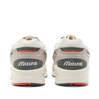 Mizuno Men's Sky Medal Premium Sneakers in White Sand/Urban Chic