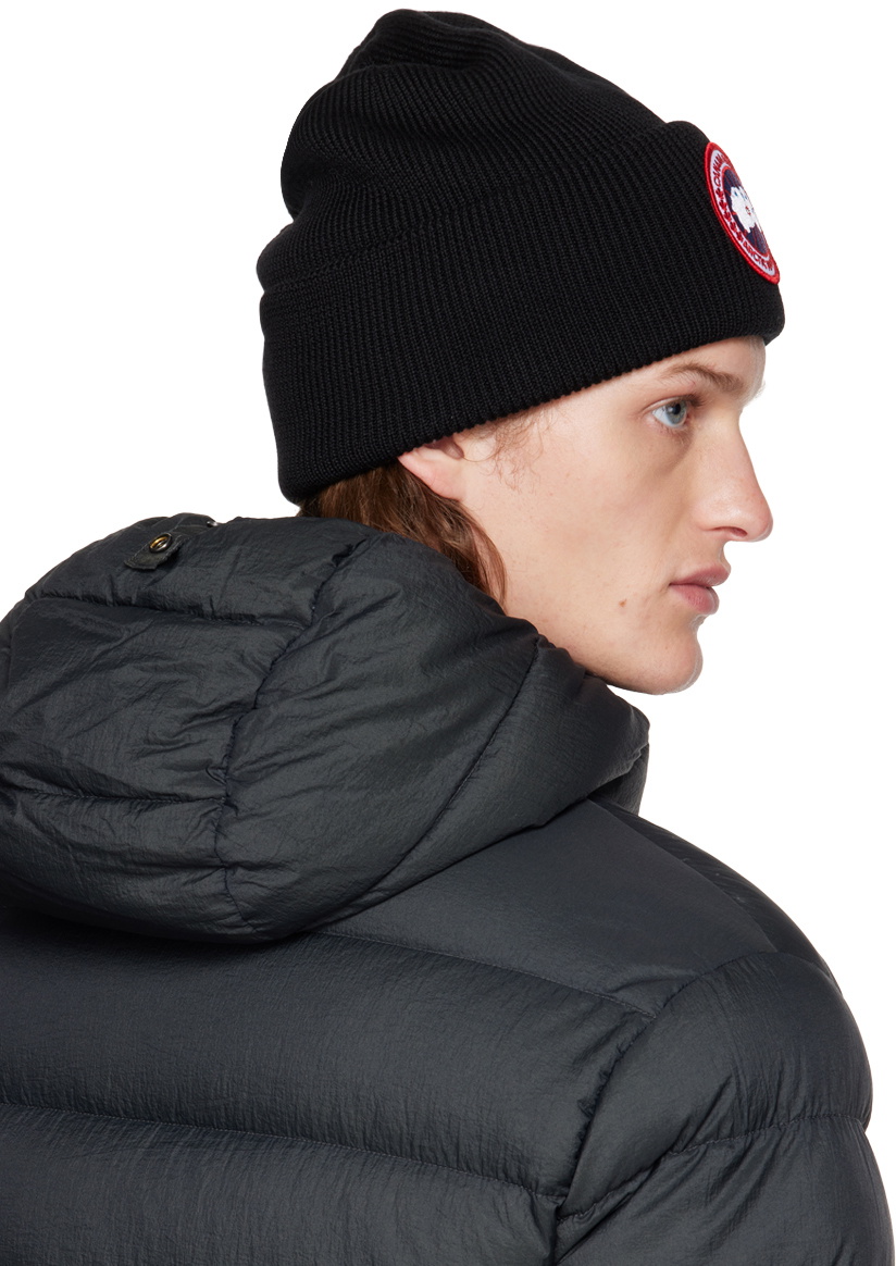 Canada Goose Arctic Black Knit Hat Canada Goose Arctic Disc Knitted Beanie | Black | FARFETCH main image 4