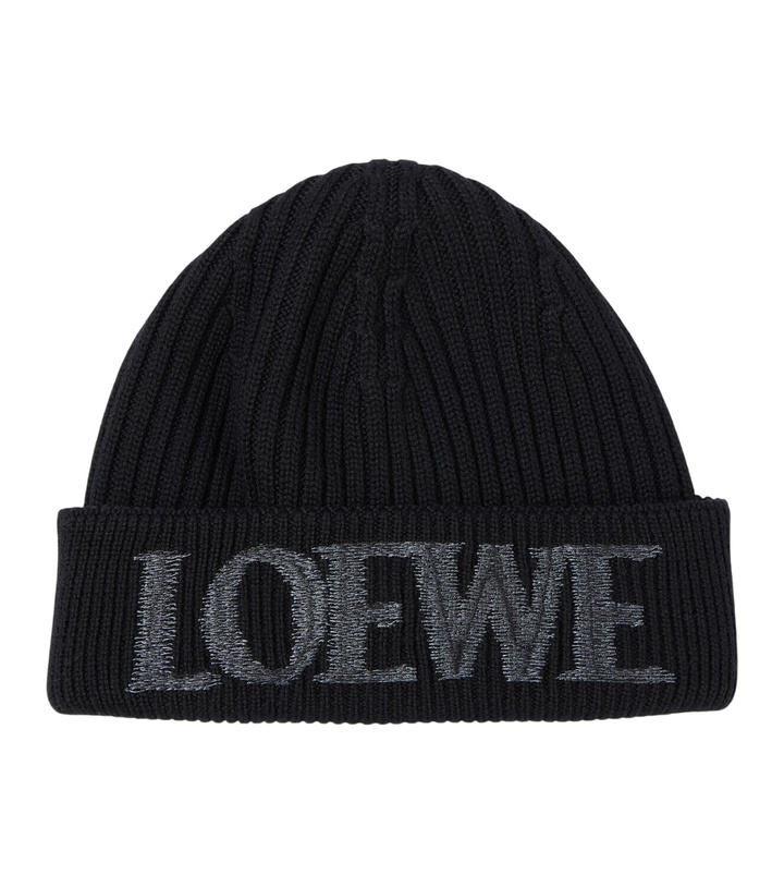 Photo: Loewe Logo wool beanie