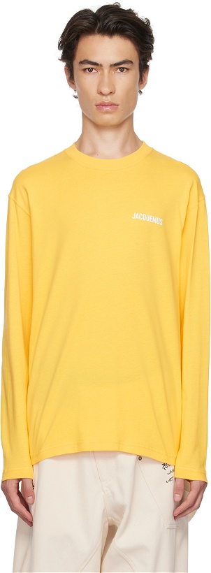 Photo: Jacquemus Yellow Le Papier 'Le T-Shirt Manches Longues' T-Shirt