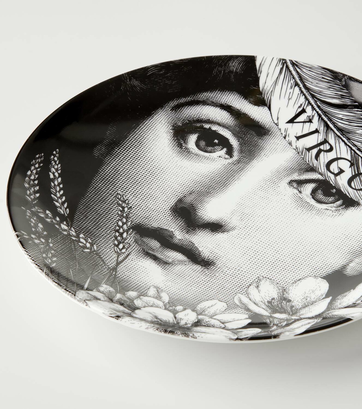 Fornasetti Tema e Variazioni N.353 Virgo wall plate