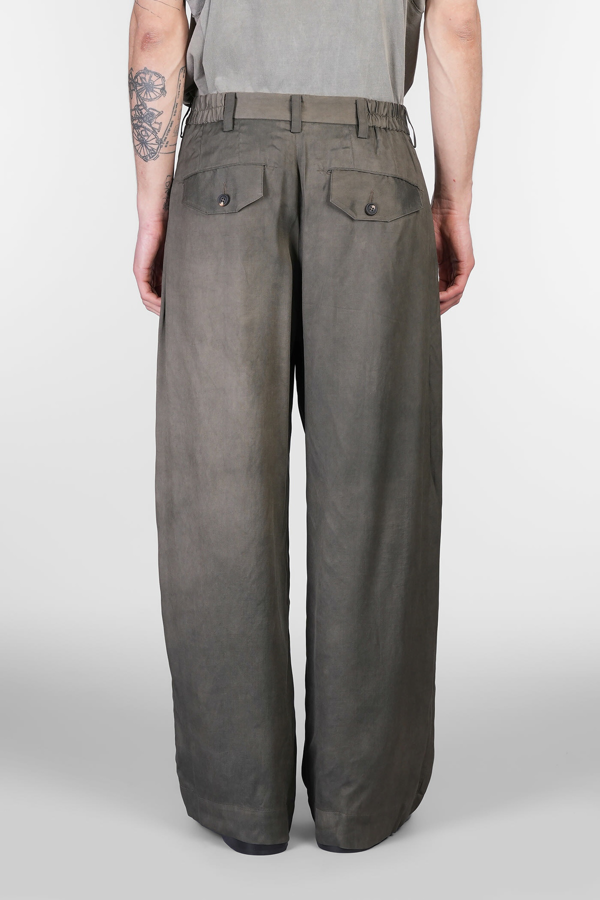 Ziggy Chen Pants In Green Viscose
