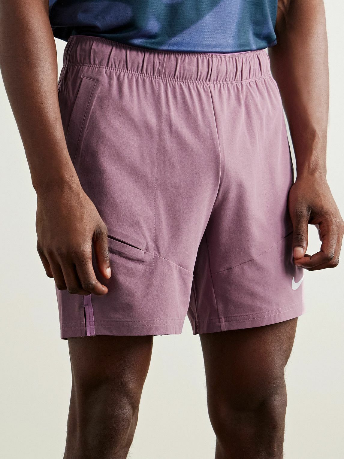 Nike Tennis - NikeCourt Advantage Straight-Leg Dri-FIT Tennis Shorts - Pink