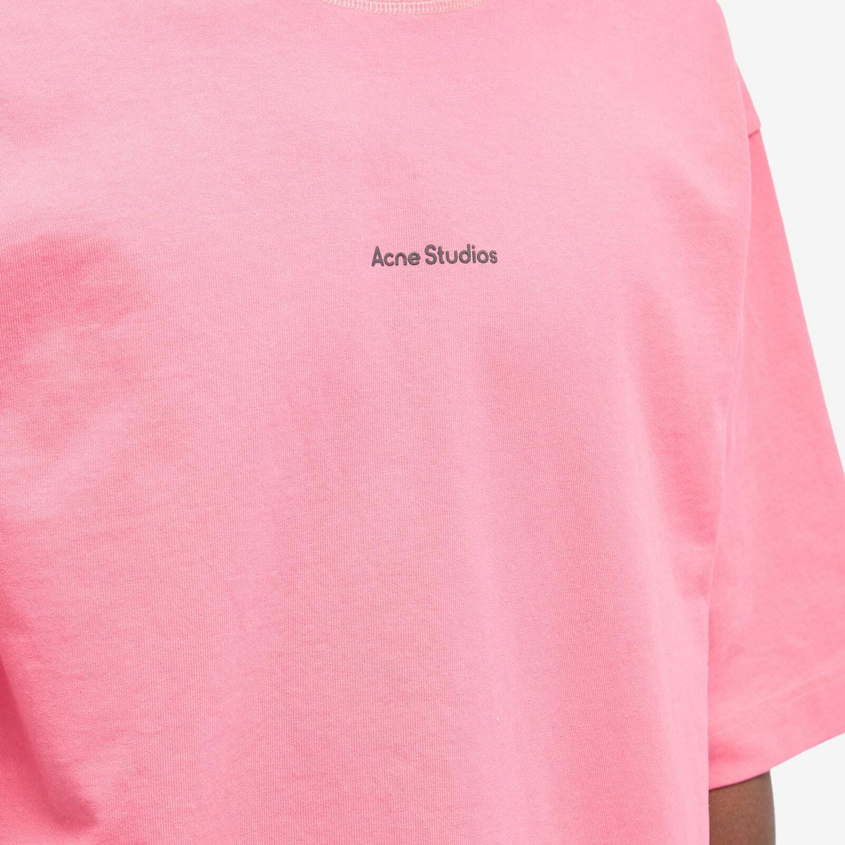 【Acne Studios】Extorr ピンクレーベル ポケットTシャツ Extorr Pink Label pocket T-shirt in black - Acne Studios