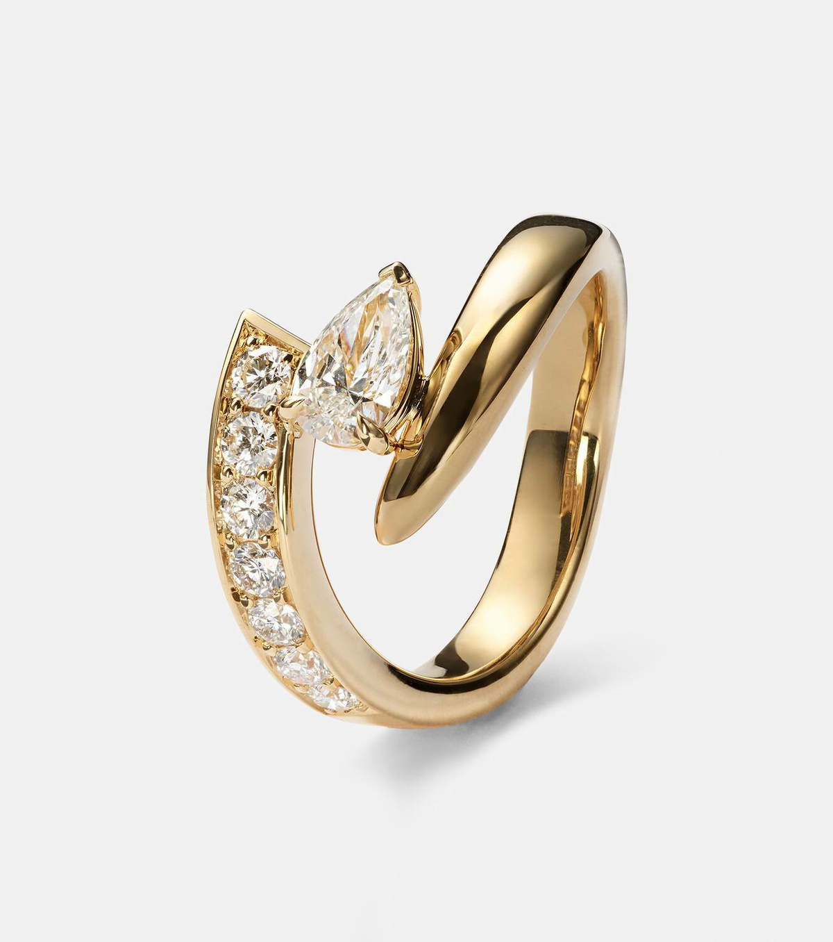Bucherer Fine Jewellery Inner Fire 18kt gold ring with diamonds
