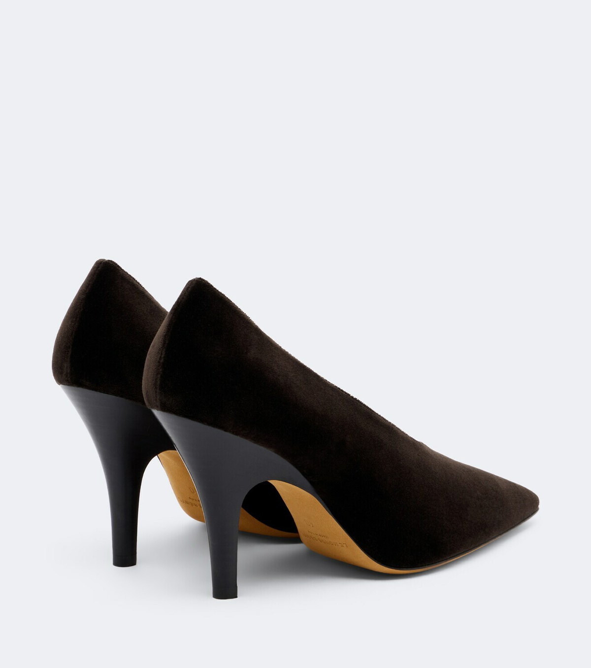 Le Monde Béryl Petra velvet pumps