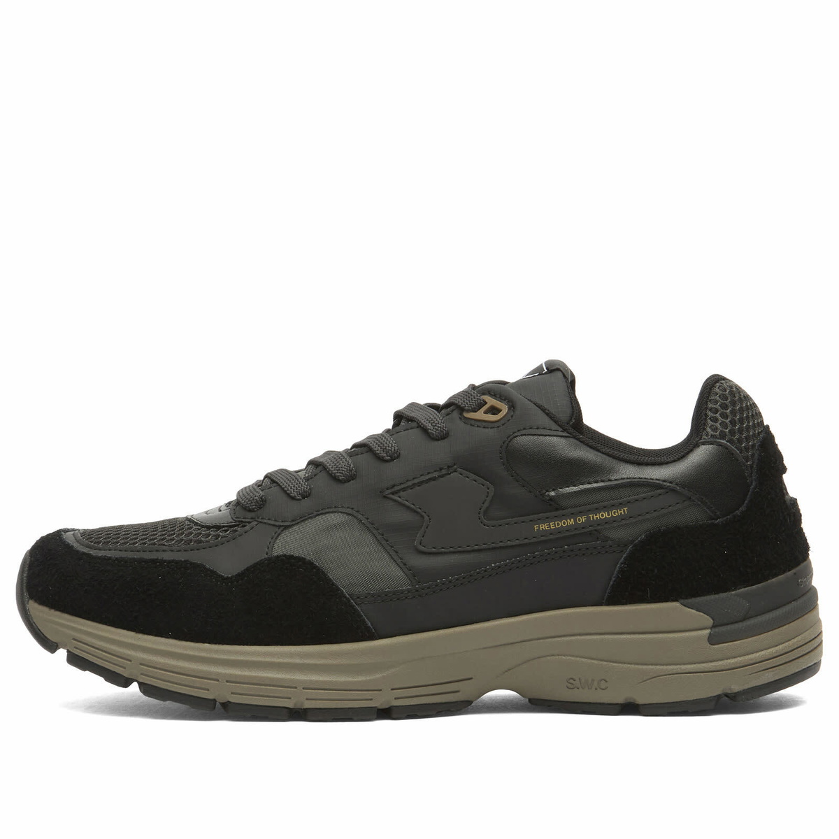 Stepney Workers Club Men's Amiel S-Strike in Black Black