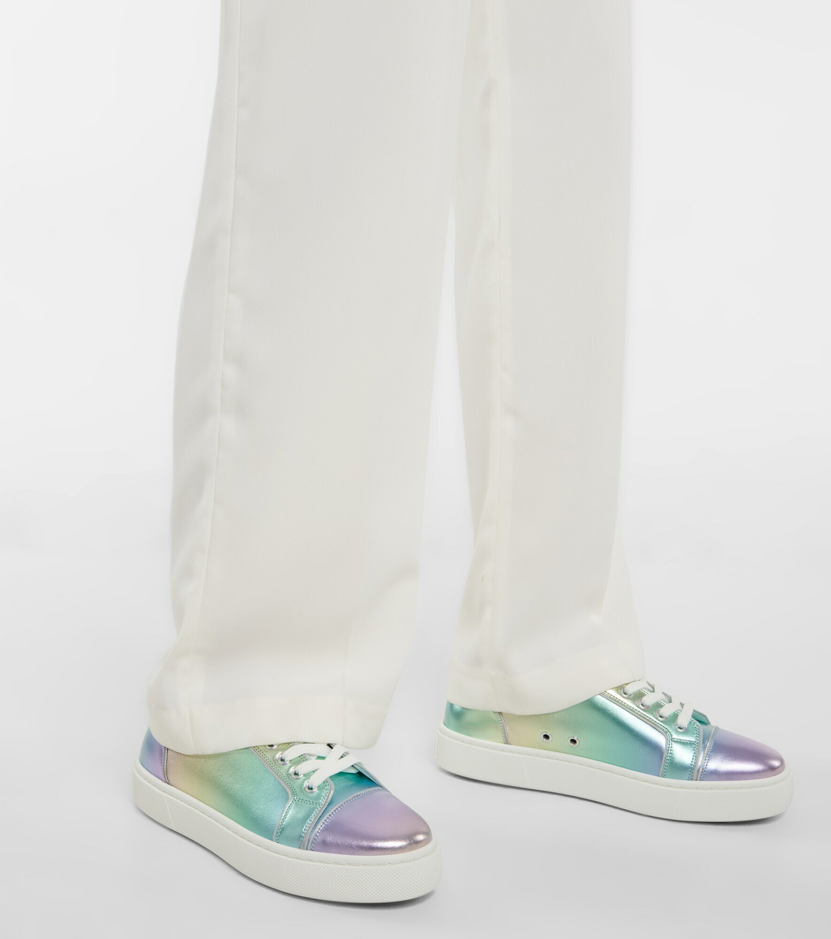 christian louboutin vieirissima leather sneaker