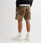 John Elliott - Camouflage-Print Cotton-Twill Drawstring Cargo Shorts - Green