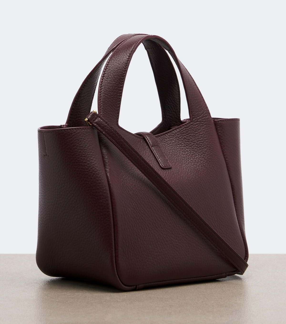Saint Laurent Le 5 à 7 Bea Baby leather top-handle bag